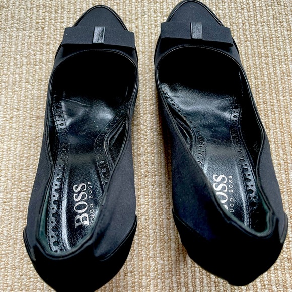Hugo Boss Ladies Party Shoes - Picture 6 of 7